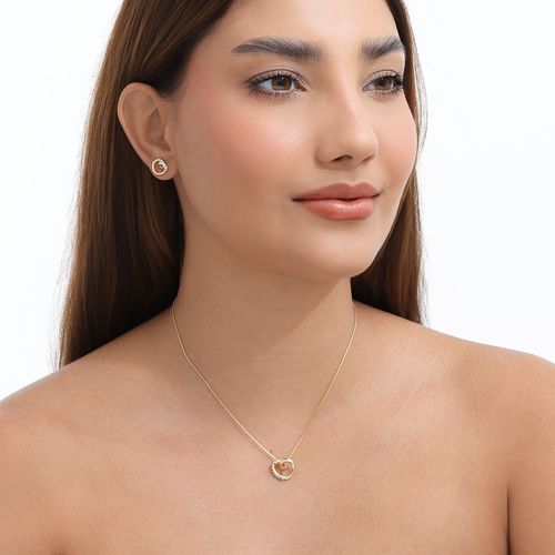 Conjunto semijoia coração vazado com detalhe cravejado